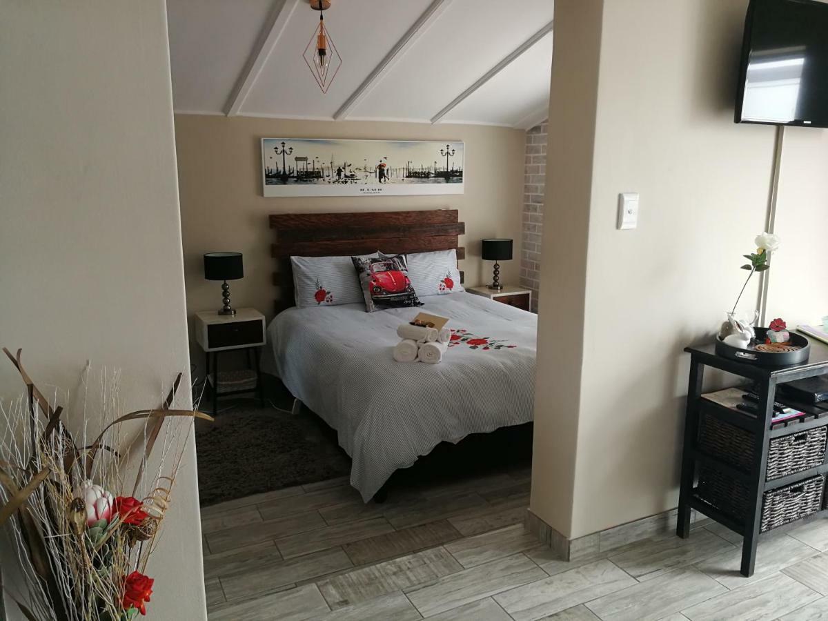 Posto Al Sole - Il Bacio Apartment Bellville Exterior photo